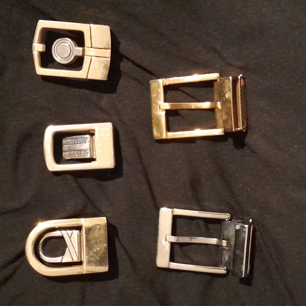 Mens belt buckles